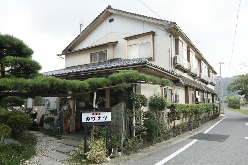 Bekkan Kawanatsu Hotel Shin'onsen Buitenkant foto